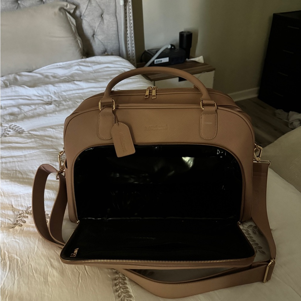 Mealami meal prep luxury bag with laptop pocket